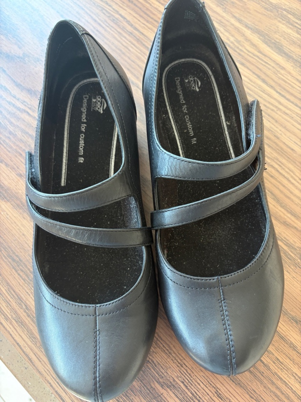 Abeo Cameo Mary Jane style womens shoes size 7.5, platform, 1.5” heel